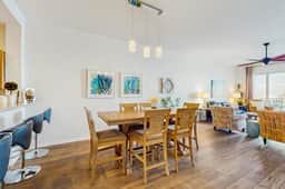 Dog friendly bayfront 4th floor condo with bay views heated pool pool spa WD