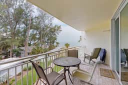 Gulf front steps to the beach snowbird and family friendly pool AC and WIFI