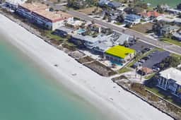 Charming Gulf front condo with views of Belleair Beach with central AC - Image 2