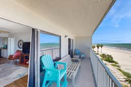 Spacious beachfront condo with lovely Gulf views balcony heated pool and AC - Image 2