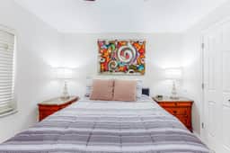 Centrally located condo with heated pool balcony washer dryer and central AC - Image 2