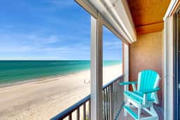 3rd floor oceanfront corner condo with on site pool and ocean views - Image 2