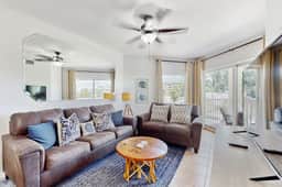 Second floor condo with beach access balcony pool hot tubs and ping pong - Image 2