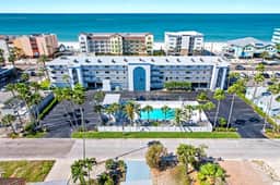 Steps to Beach + Pool in Madeira Beach - Image 2