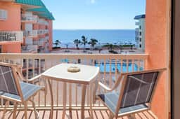 Charming condo with gorgeous Gulf views and beachfront heated pool and spa - Image 2