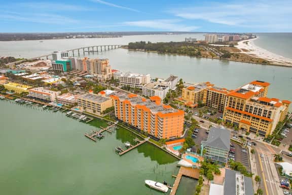 Dog friendly bayfront 4th floor condo with bay views heated pool pool spa WD