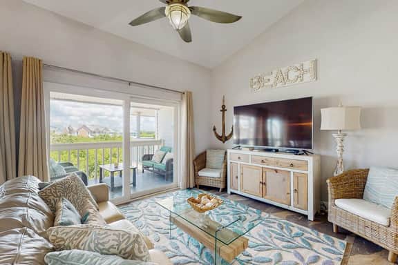 Tropical gem with pool steps to beach water view balcony private WD and AC