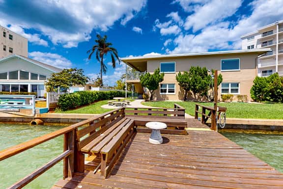 Bayfront 2nd floor condo in great location with water views dock WD balcony