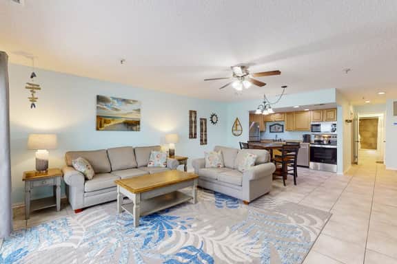 Top floor beachfront condo with Gulf views balcony pool hot tub and bocce - Image 2