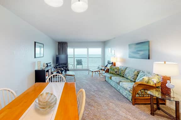 Madeira Siesta Condo in Madeira Beach
