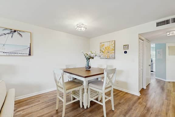 Beautiful condo near beaches and activities with pool access and golf course view