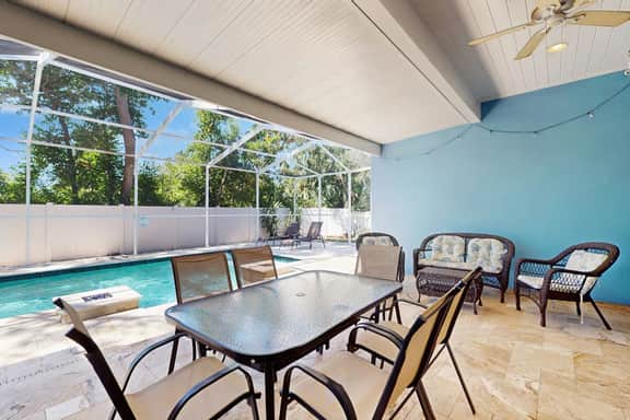Single Story Home w Private Pool Fenced BackYard Gas Grill Fireplace and AC - Image 3