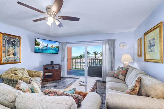 Waterfront condo with pool hot tub tennis and beach access - Image 2