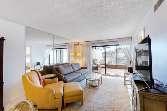 Lakefront resort condo with furnished deck heated pool pool spa and tennis
