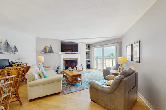 Seaside bliss with scenic Gulf view balcony and beachfront heated pool and spa - Image 1
