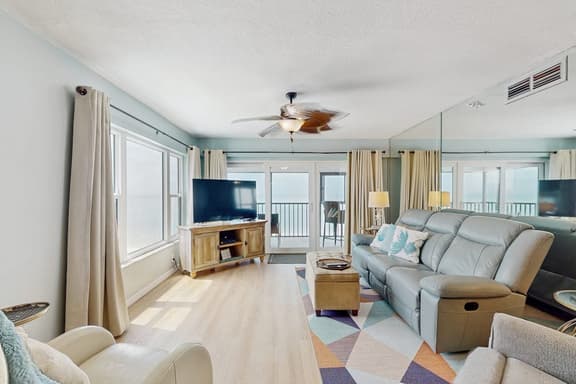 Beautiful corner condo with ample balcony beach views WD heated pool pool spa