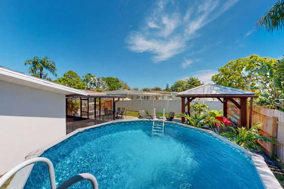 Private Oasis w/ Pool & Hot Tub - Image 1