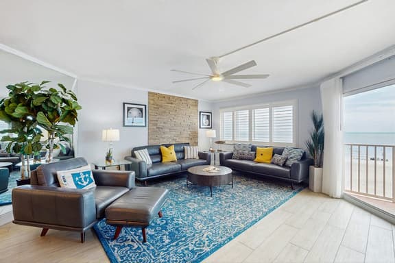 Spacious cottage with glorious Gulf view and beachfront heated pool and spa