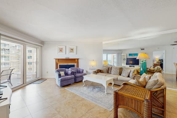 Beachfront condo with balcony pool hot tub grill and AC